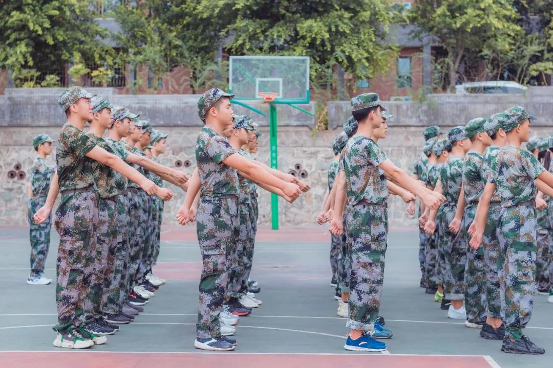 军训季丨第二批新生军训第三天，你看到你自己了嘛？(图4)