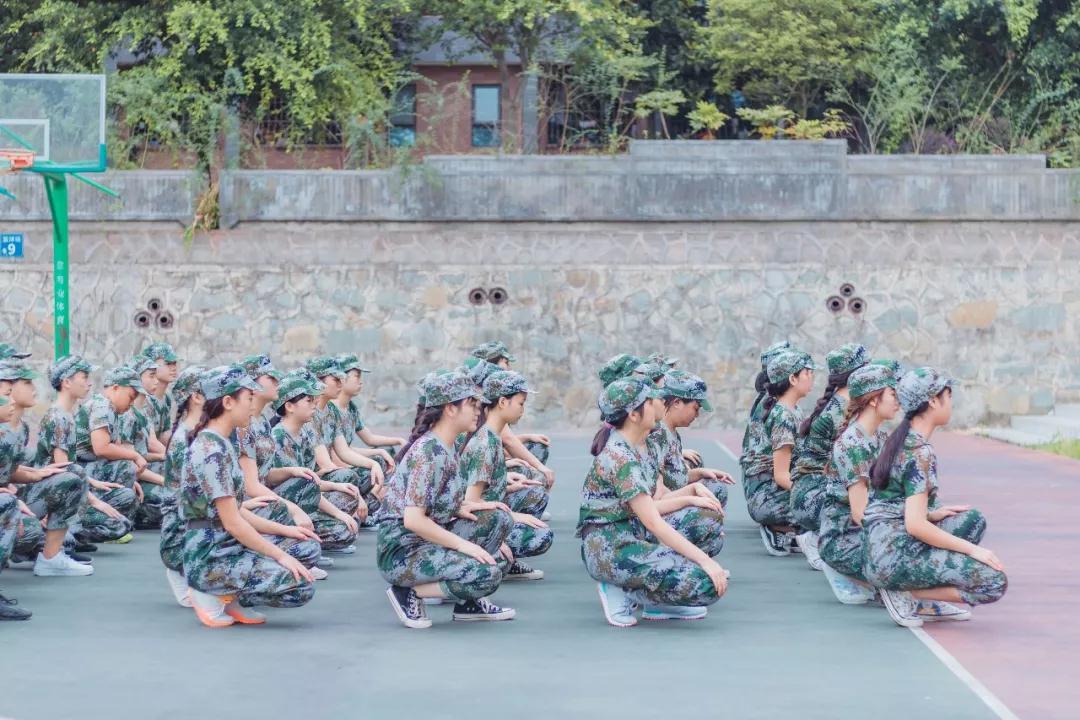 军训季丨第二批新生军训第三天，你看到你自己了嘛？(图8)