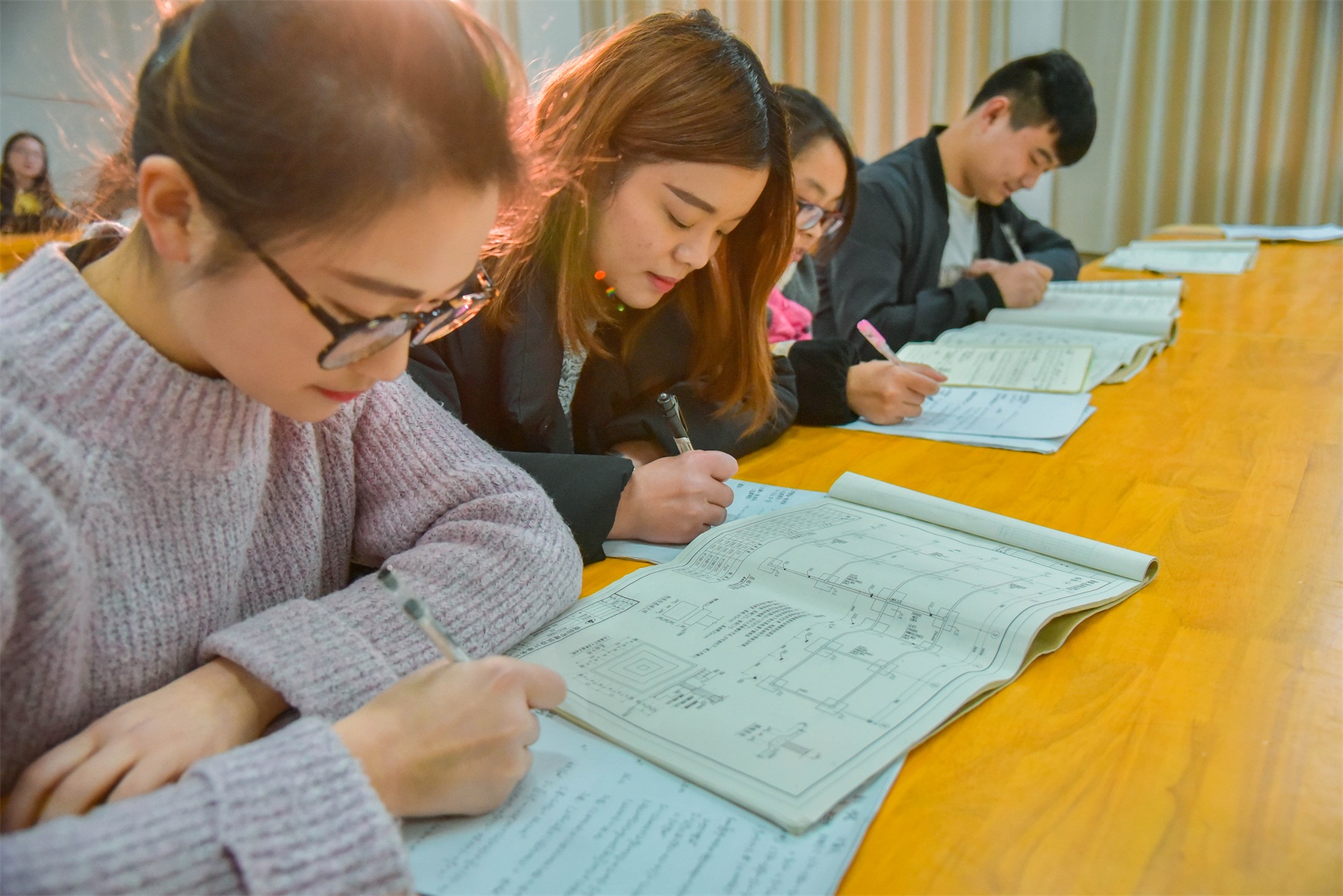 建筑工程施工、工程造价(图1)