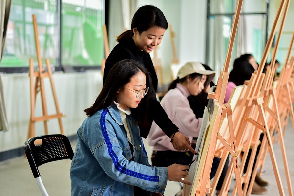 美术设计与制作(图1)